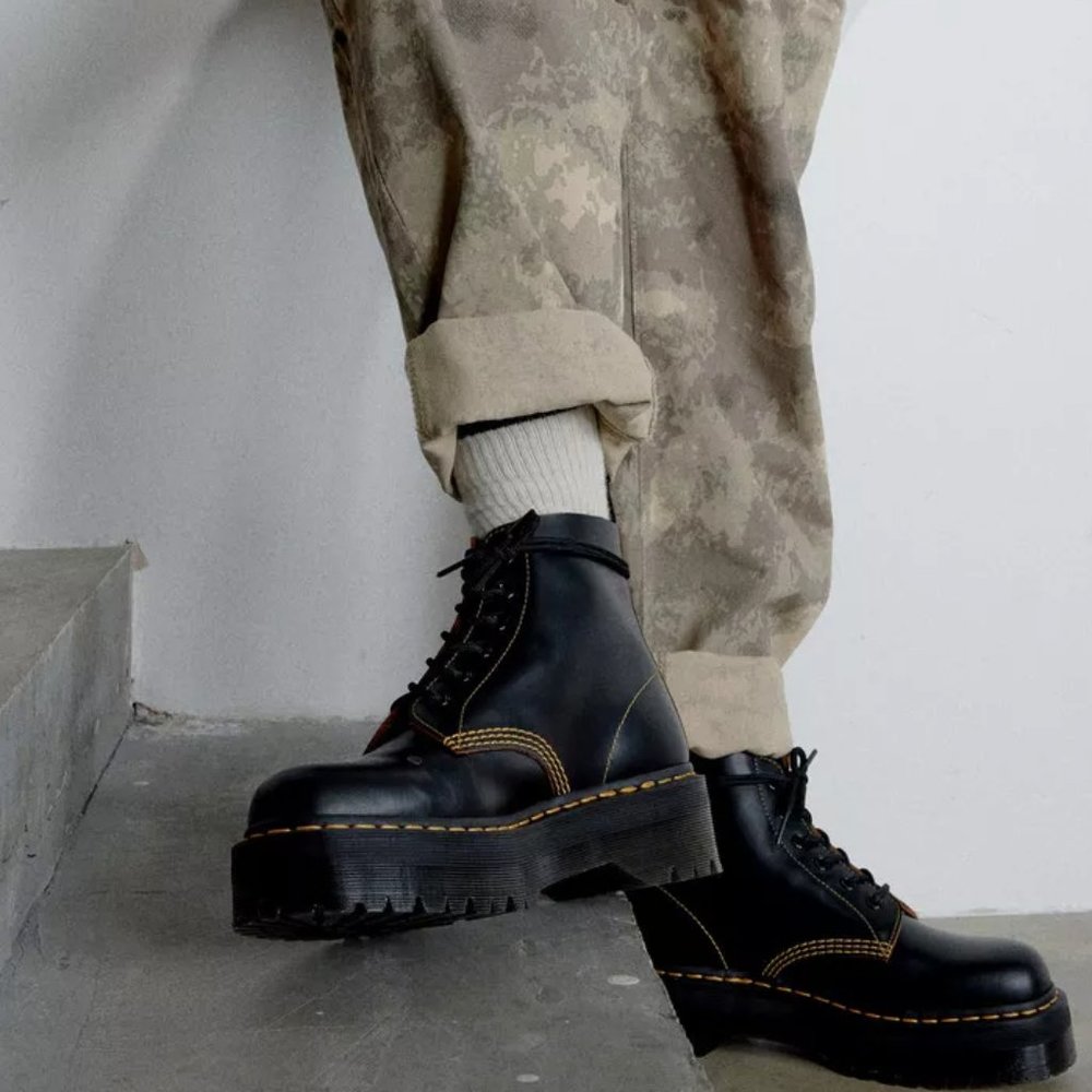 DR. MARTENS 101 UB QUAD Platform Ankle Boots MSRP$249 Unisex - Picture 13 of 16